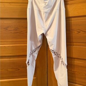 90 Degree By Reflex light pink women’s Active Leggings with Lattice Cutouts